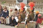 l_wagah border retreat ceremony